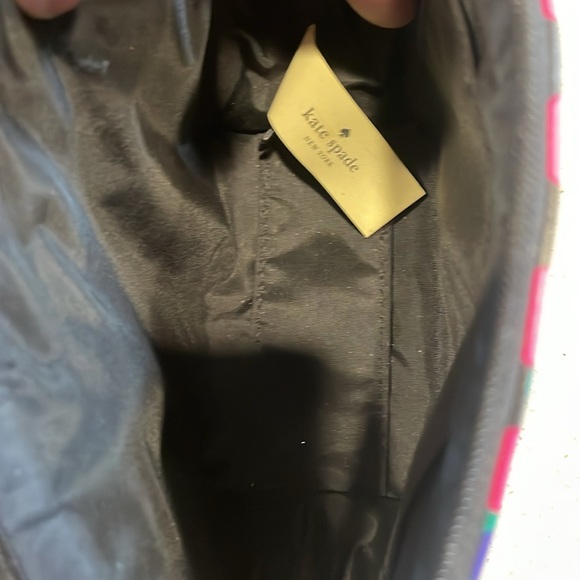 🙈LOW START🙈Kate Spade NWOT Saffiano Leather Polka Dot Cosmetic Bag w/Beauty Set - Picture 5 of 10